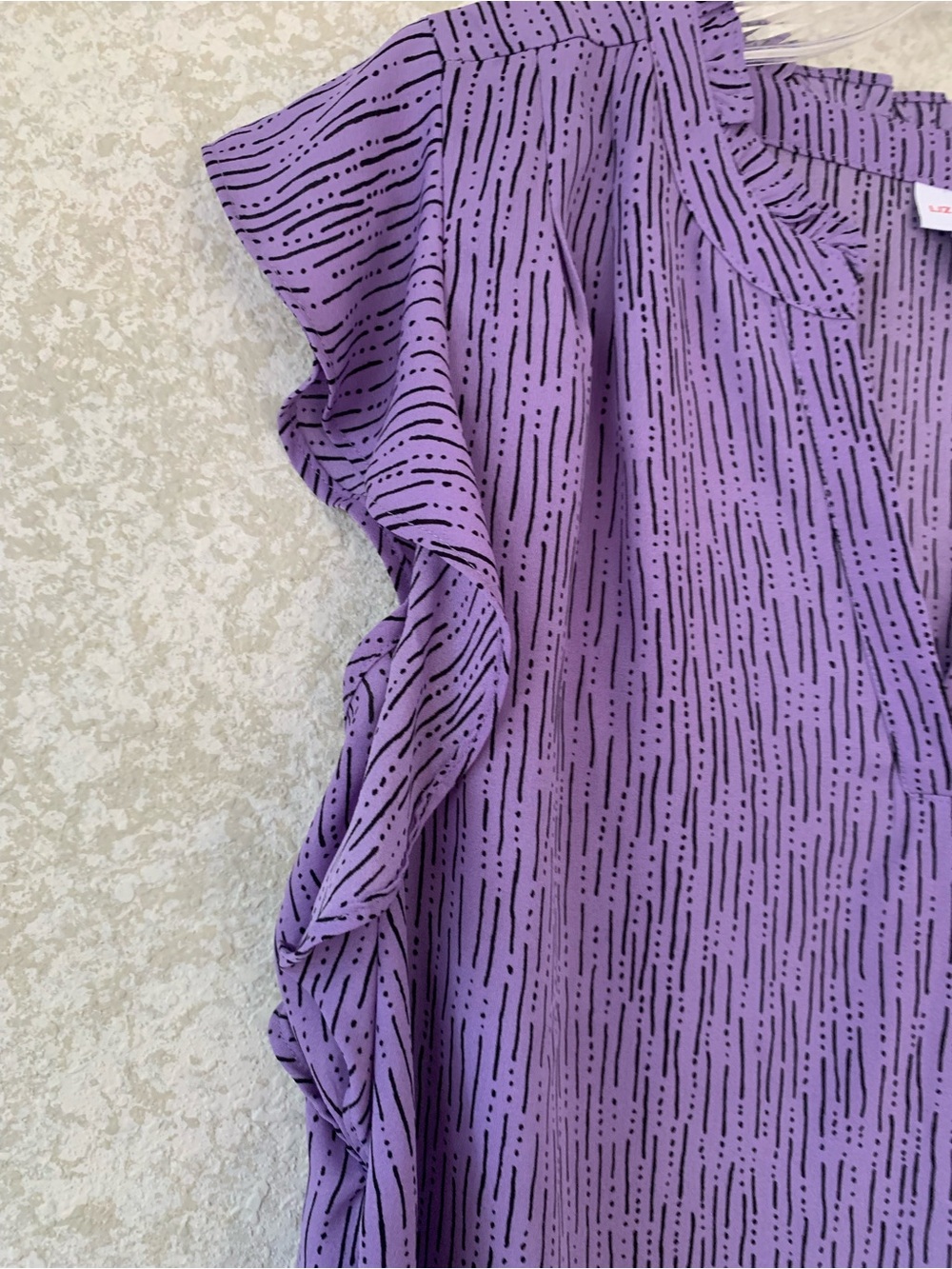 Liz Claiborne Womens Purple Ruffle Sleeve V-Neck Blouse Dash Print Size S - Picture 4 of 8
